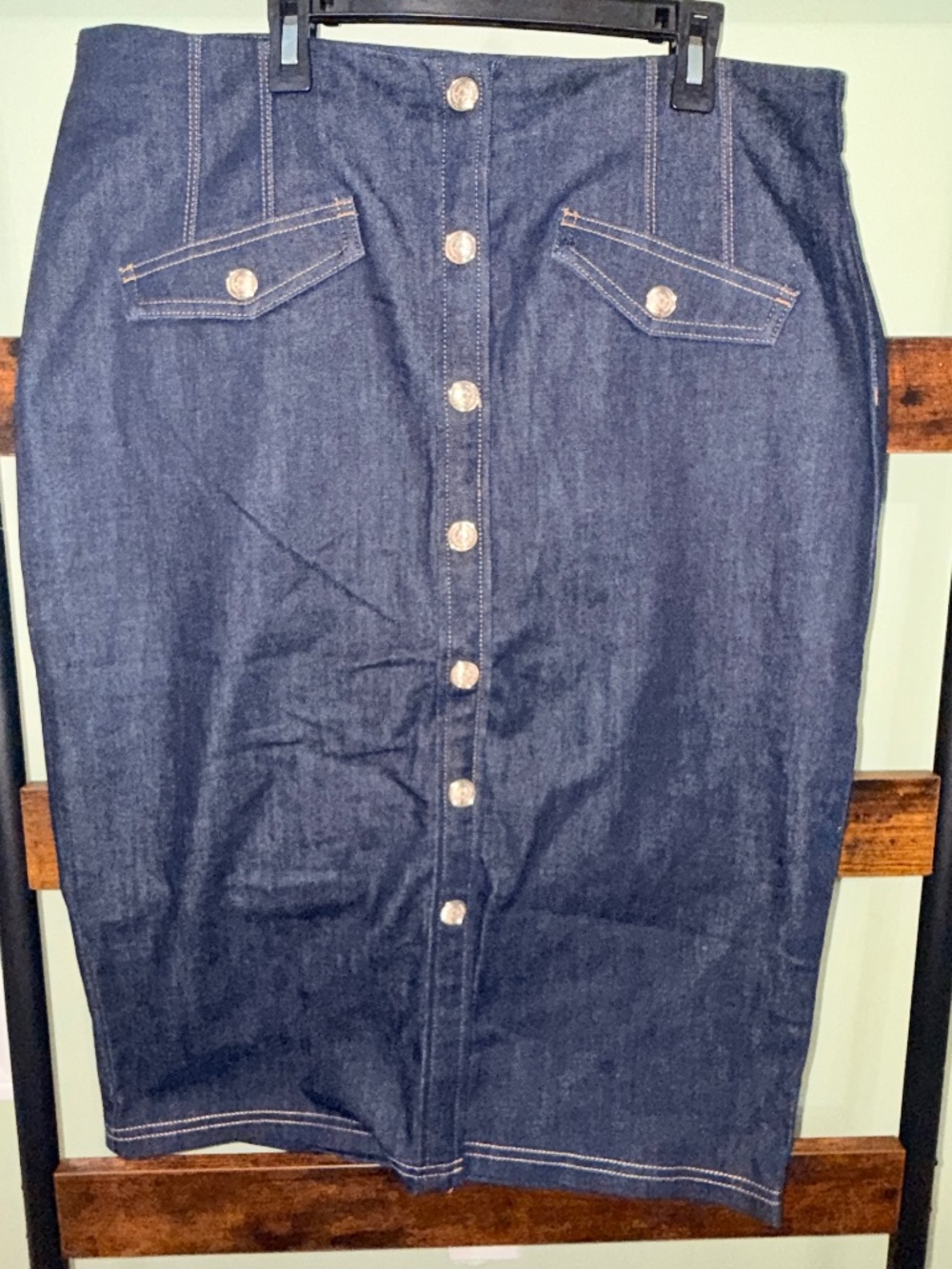 White House Black Market High Waisted Indigo Denim Button Down Midi Skirt Sz 14